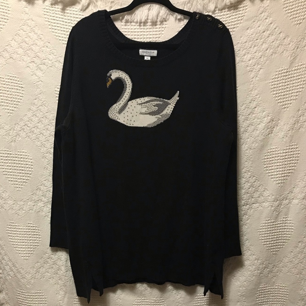 ⭐️4/$25 Plus Size Black Knit Sweater w/Swan